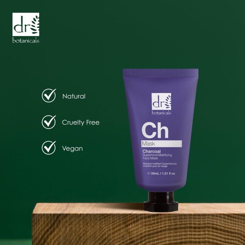 Masque visage matifiant aux superaliments au charbon de bois