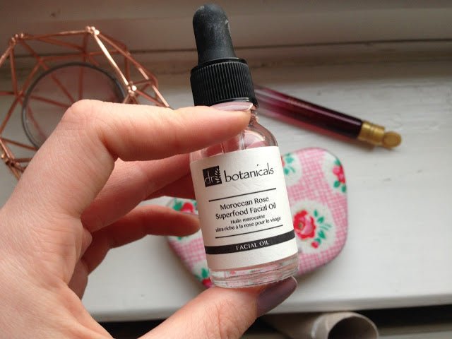 FACIAL OIL REVIEW - THE CURLY GIRL EDIT - Dr Botanicals